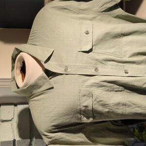 Sierra Designs button down casual camp shirt